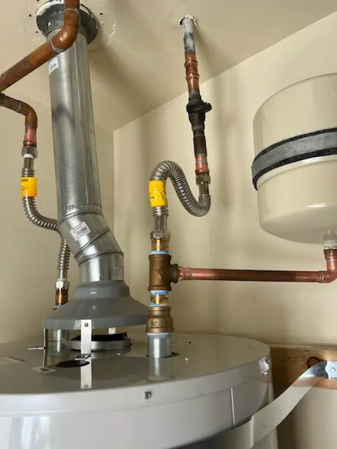 Water heater installation and plumbing repair in Jasper
